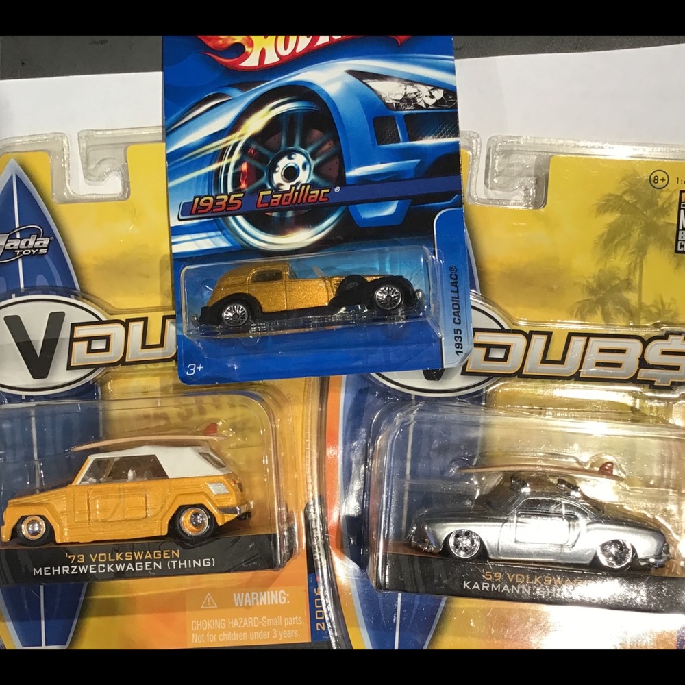 Toy cars V-dub & hot wheels